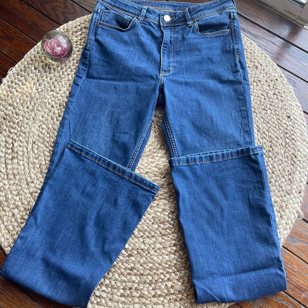 FLARE JEANS